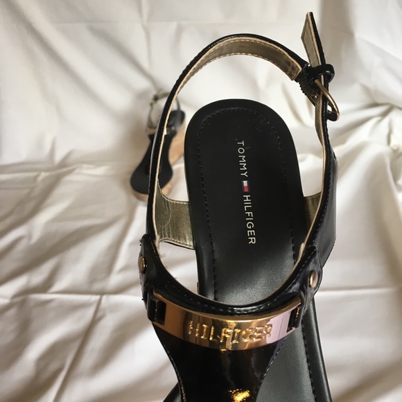 Tommy Hilfiger sandals - thong sandals in black - Picture 5 of 5